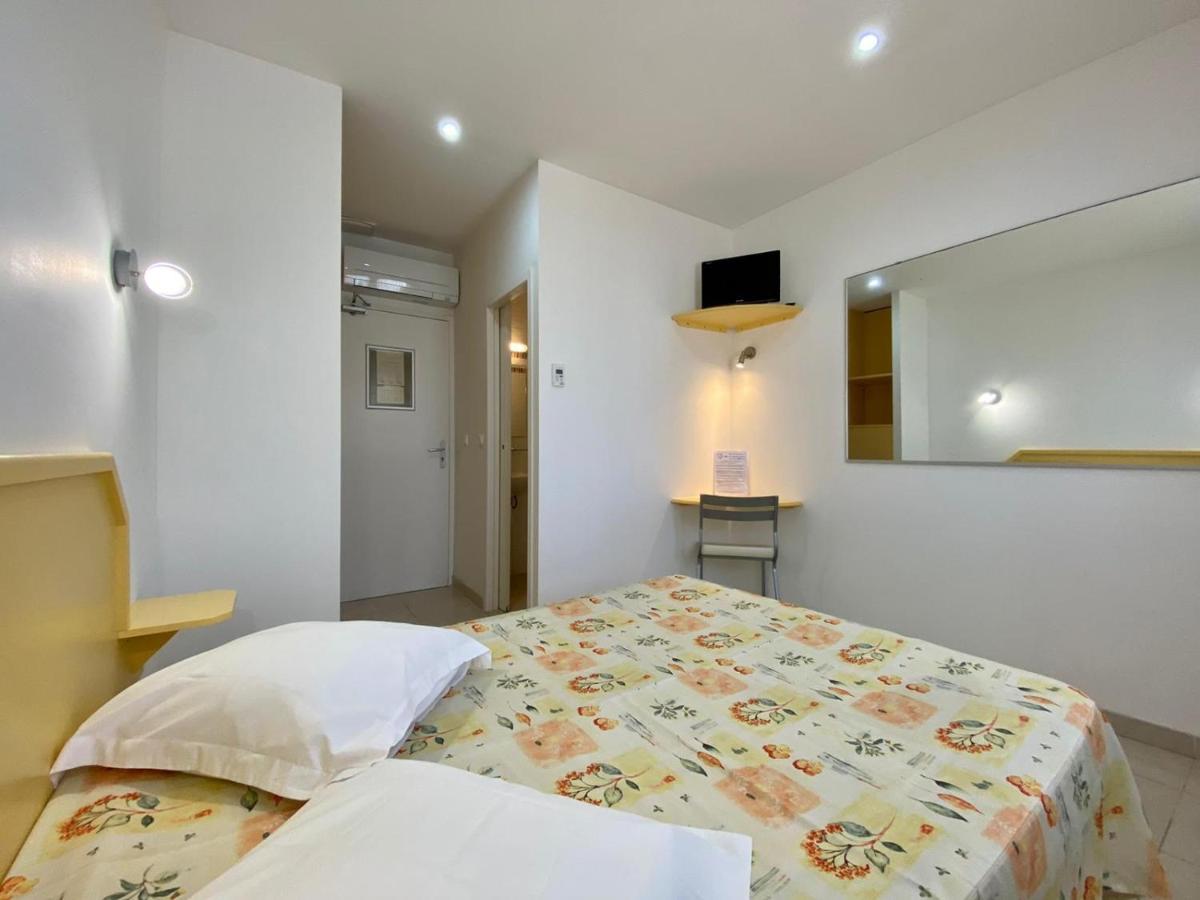 Hotel Myriam Vias Plage Luaran gambar
